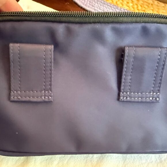 IHKWIP quilted Navy crossbody, shoulder, belt bag - Picture 4 of 7